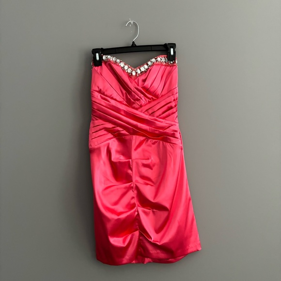 Vintage Size 2 Pink Padded Strapless Bodycon Mini Prom Dress - Picture 1 of 13